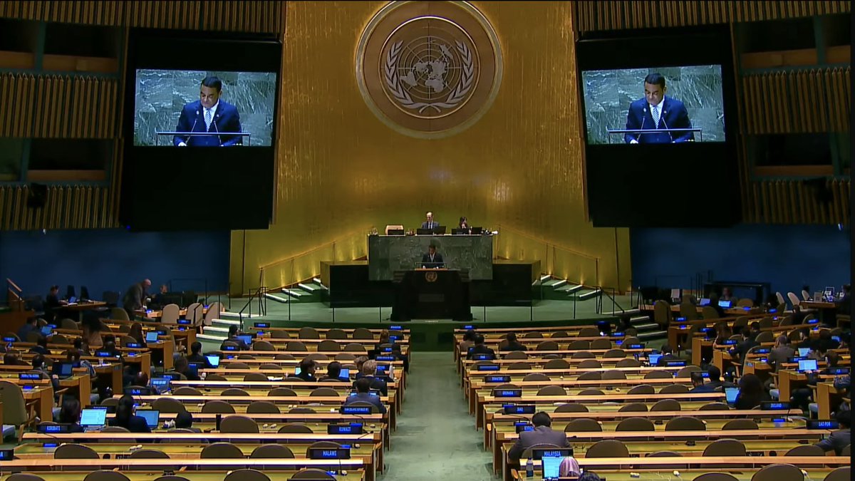 Happening Now: The Hon. Foreign Minister Francis Fonseca addresses the #UNGA 
#BelizeDiplomacy 🇧🇿🇺🇳