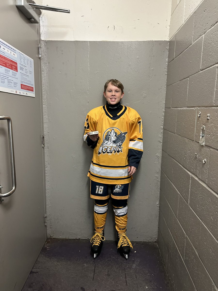 Hard game for the Icepak against <a href="/HitmenU13AAA/">HitmenU13AAA</a> with a 7-2 loss.  Hanrahan nabs the Fogo Fur for his relentless offensive effort in a losing battle. Shout out to Brody Leyte for his first AAA goal! <a href="/nlaaahl/">AAA News</a>