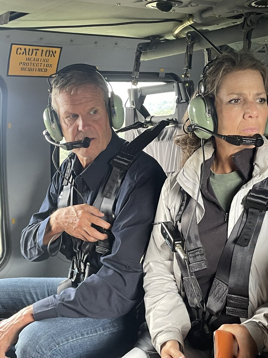 GovBillLee's tweet photo. This afternoon, @MariaLeeTN &amp; I toured East TN storm &amp; flood damage with members of the federal delegation &amp; @TennesseeEMA.

We thank members of @TNHighwayPatrol, @myTDOT, @TNCommerceInsur &amp; first responders who have begun recovery efforts &amp; are working to keep Tennesseans safe. https://t.co/AYWPGAI8Fu