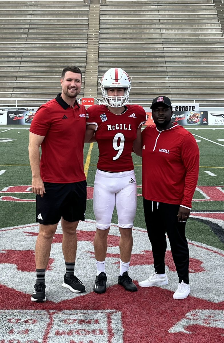 Masonvoogt346's tweet photo. Huge thank you to coaches @CoachCullenMcg and @DavesDufresne for having me on a great visit to @mcgillu. I was very thrilled to be able to see the amazing school and football program. I had a great time. Thank you for the hospitality!

@Alex_Surprenant @RecruitReady https://t.co/TKOhz7kDPe