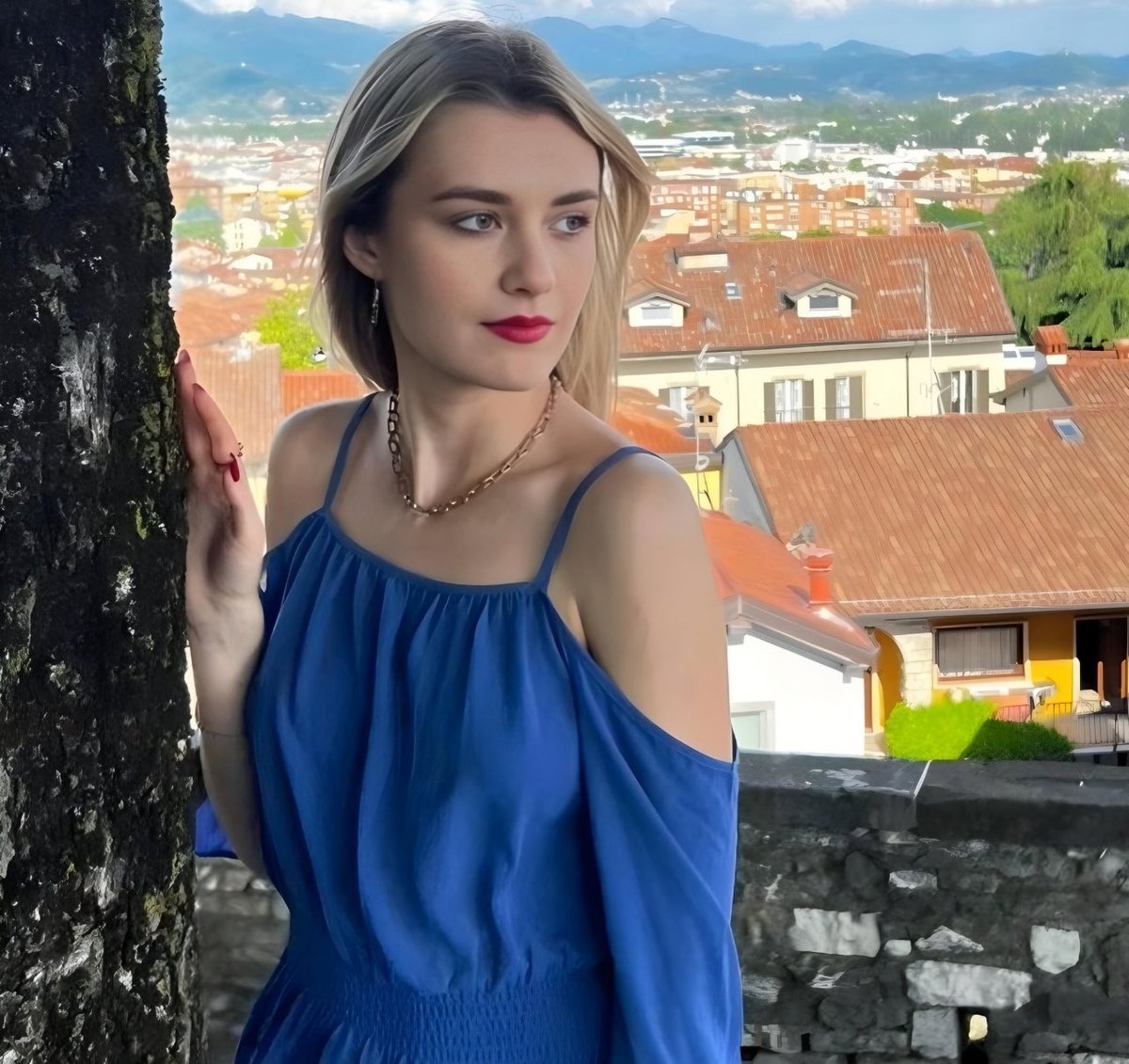 visegrad24's tweet photo. 21-year-old Margarita Gusak was murdered by Hamas terrorists at the Nova Music Festival on October 7th.

Just to remind people why the Israeli Army is operating in Gaza right now. https://t.co/7bIaQazyTS