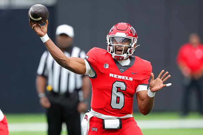 Week 5 Performance

QB Hajj-Malik Williams - UNLV

• (13-16) 182 Passing yards 3 TDs
• 119 Rushing yards 1 TD
