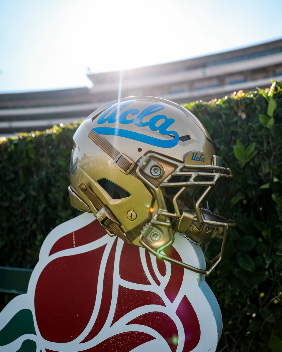 Checking in from <a href="/RoseBowlStadium/">Rose Bowl Stadium</a> 📍

#GoBruins