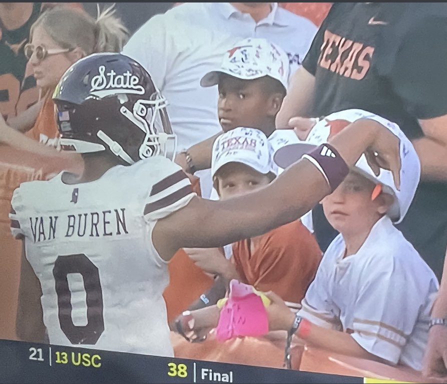 HailStateMuse tweet media