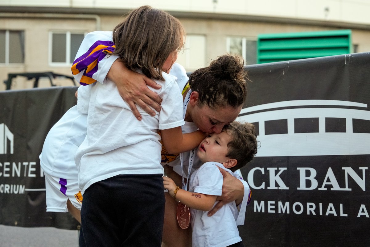 WorldLacrosse's tweet photo. These moments are everything 💜

#WorldBox2024 #WLBC https://t.co/kBb3UhzBTL