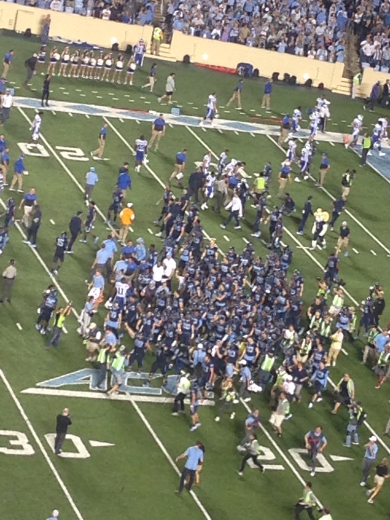 WiLL2PointOh's tweet photo. @jaywags82 Reminds me of five years ago when UNC got the Bell in dramatic fashion as well glad you got to witness one of the most underrated rivalries in ACC Football! https://t.co/9RM61cC2m1