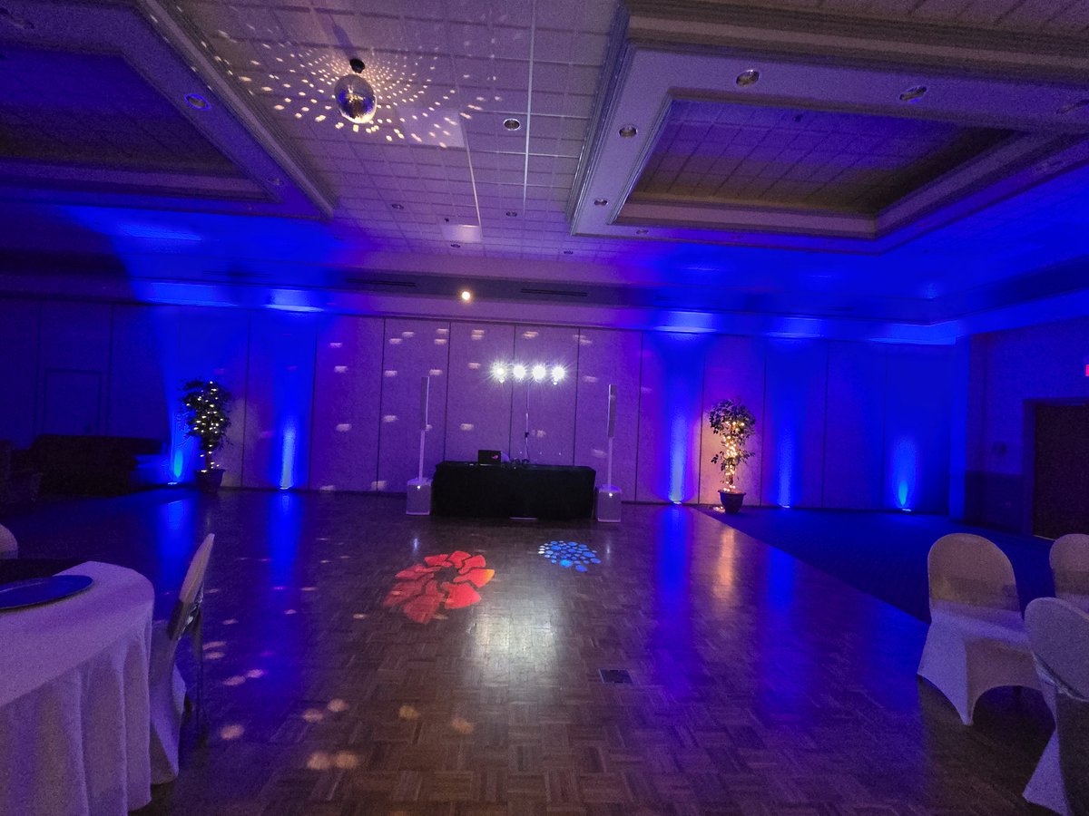 What an incredible night! I had the pleasure of DJing a beautiful wedding at the Old Orchard Inn, and it was absolutely wonderful! The love, the energy, and the joy from everyone made it a night to remember. From the first dance to the last song, the dance floor was on fire!