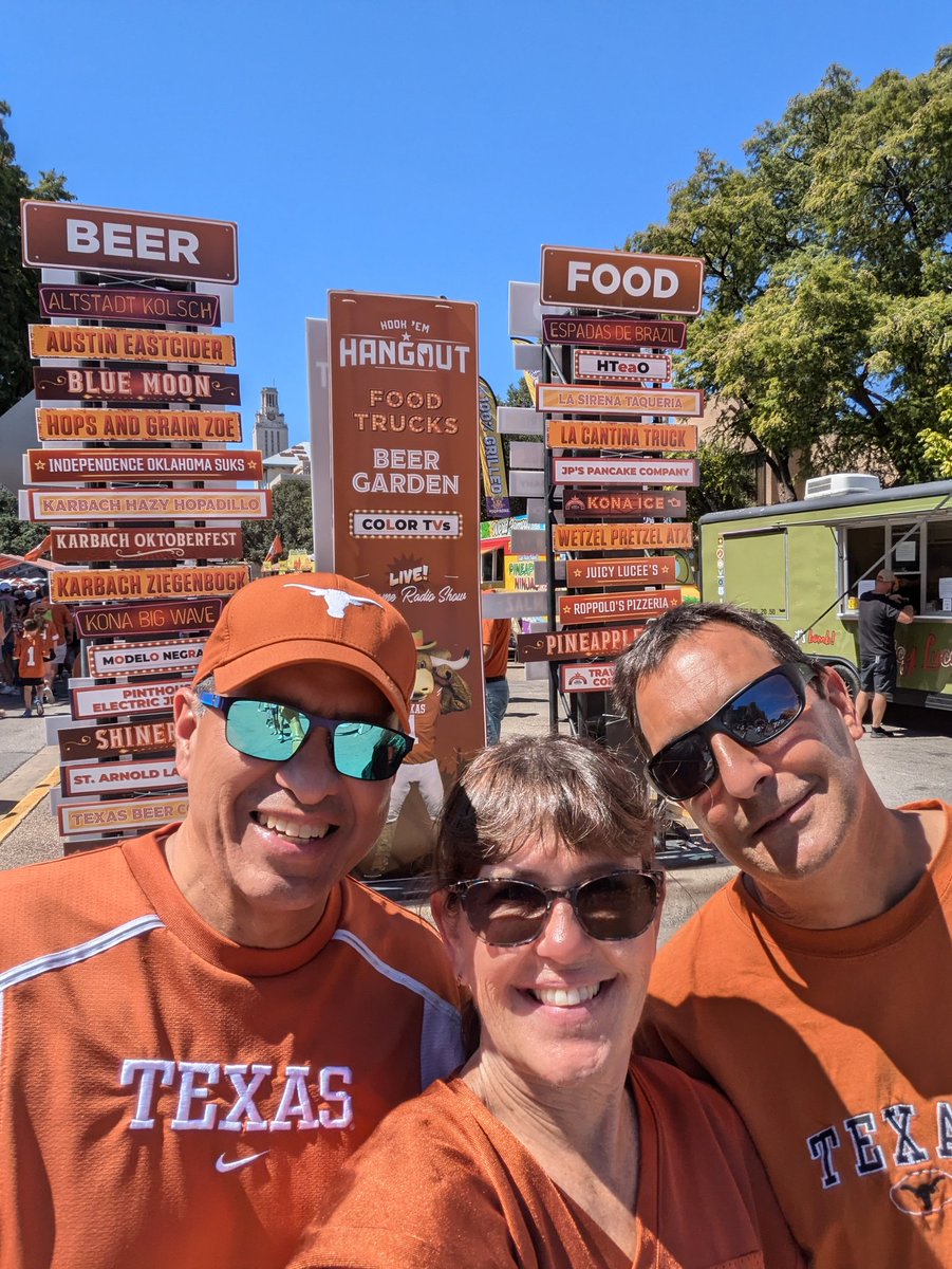 #HookEm