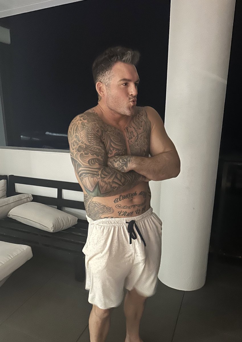 dan_dc_conn's tweet photo. Chilling 🥶🌶️ https://t.co/Vt2uhG8iz8