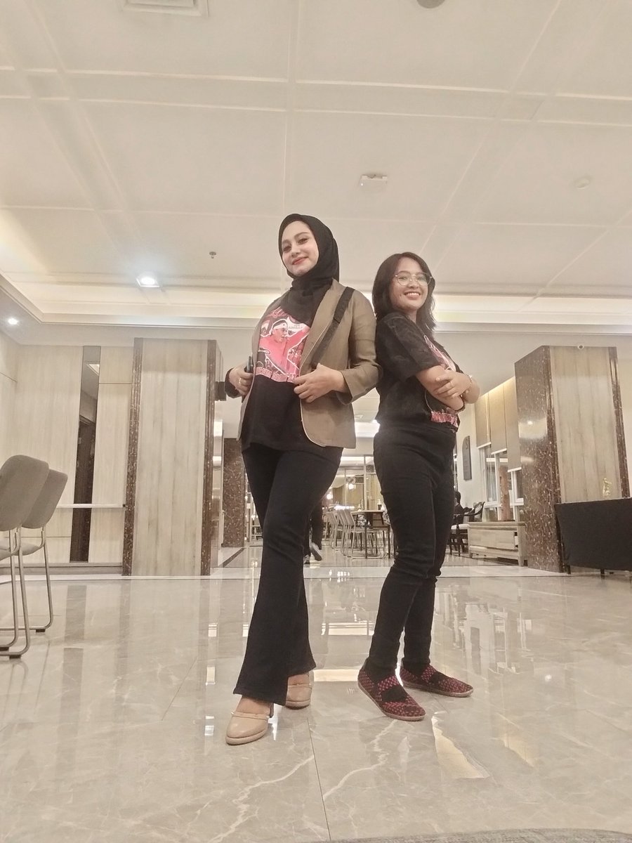 Weekend ku sama mbak <a href="/ch_chotimah2/">Chusnul ch💞timah</a> 
Kalian sama siapa?! 😋