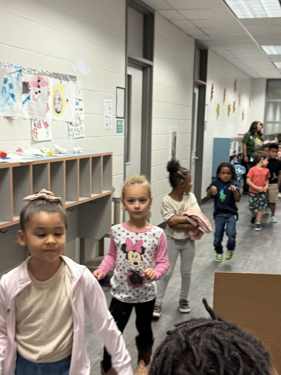 Melanie Smith tweet media