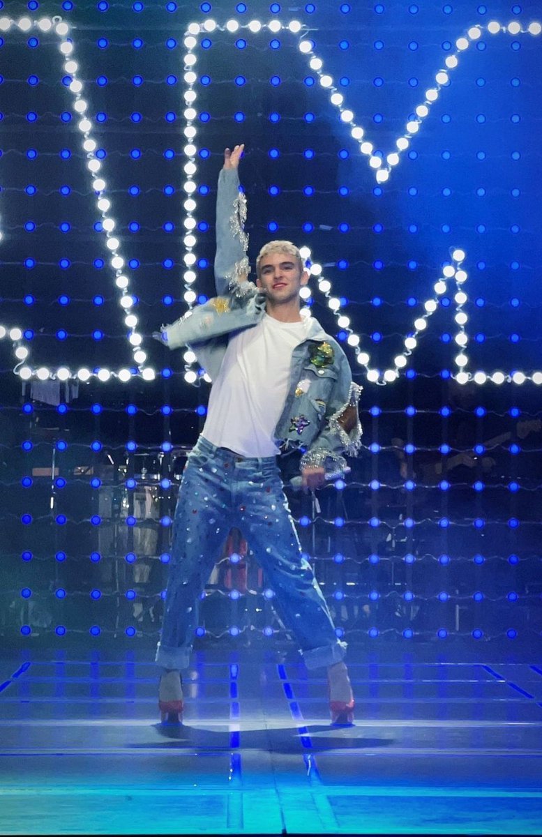 GressUsagi's tweet photo. Sin duda JAMIE  @JoaquinBondoni siempre es una gran inspiración 
#JoaquinBondoni 
#TodoElMundoHablaDeJamie https://t.co/UK2Y8TSsbL