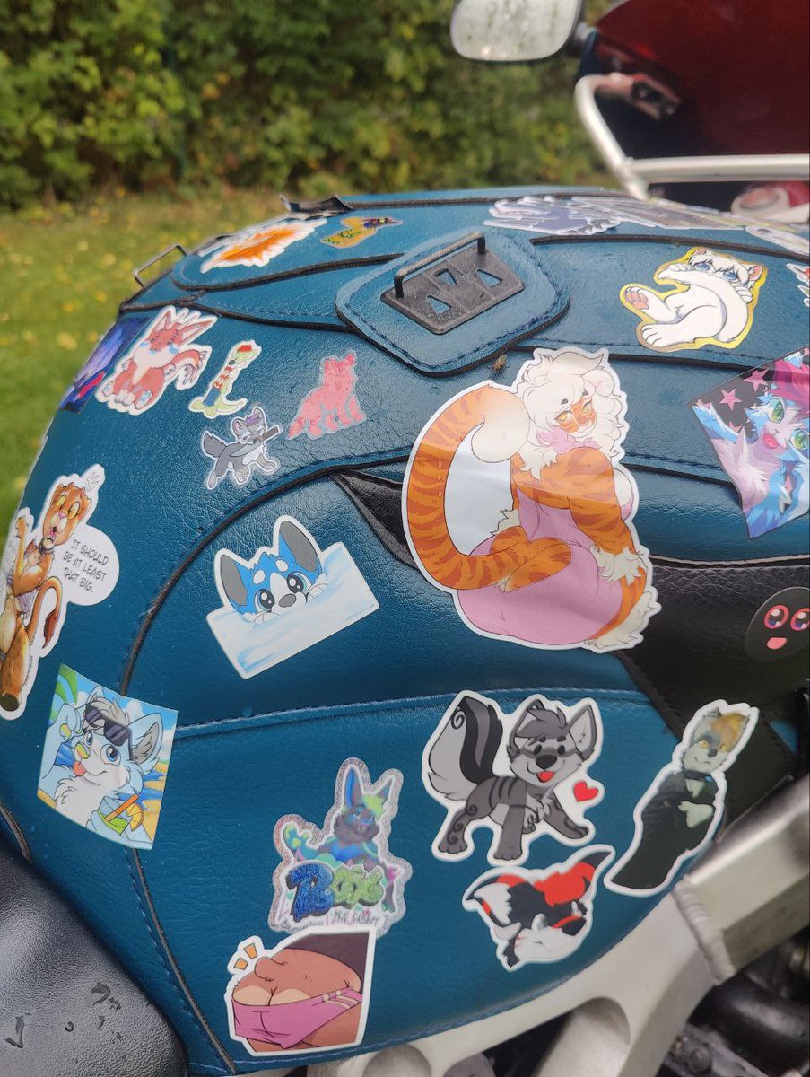 BoogieSp00kie's tweet photo. Thanks all who contributed to the tank sticker bomb. They have reached England,  Big ups to the person who slapped the Rope Bunny sticker on the c e n t r e for all to see. Plenty of confused/scared people while refuelling. #Eurofurence28 #EF28 #Eurofurence https://t.co/1NcEJYPqMm