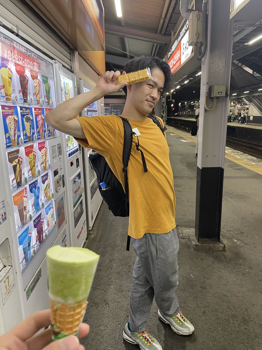 yudai_____mi's tweet photo. 9月26日で23歳になりました！！🔥
堺東のメンバー、店長、同期、彼女、家族、友達、沢山の人からお祝いして頂いて幸せな誕生日になりました！！
沢山の愛を頂いたので、僕も沢山の愛をみんなに届けていきます！✨ https://t.co/vfFxgabQIh