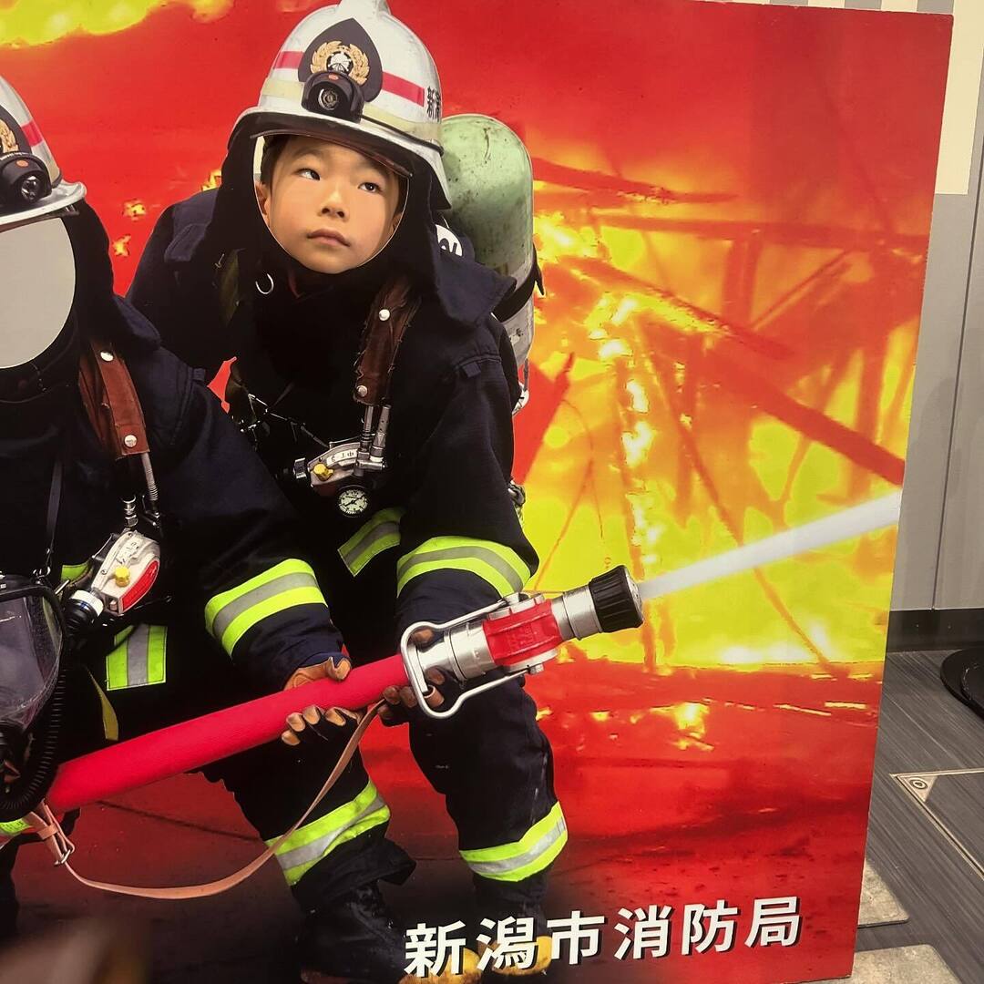 sndsvc's tweet photo. 昨日は #消防フェスタ119 へ🚒
２時間くらいしかいられなかったけど満喫👍 https://t.co/QL4dTEKi36 https://t.co/ODePdjHiQZ