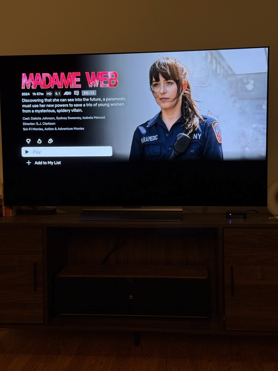 molly conger tweet media