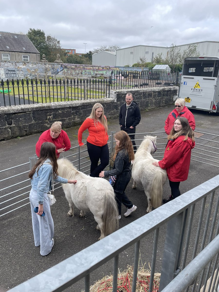 Spotlight Shotts tweet media