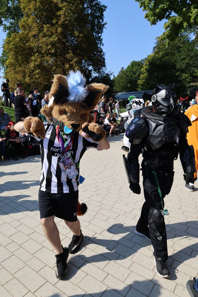 BoogieSp00kie's tweet photo. #EF28 #eurofurence28 Another great con and so so bike trip since I brought the British weather with me. https://t.co/SBTAB37fFa