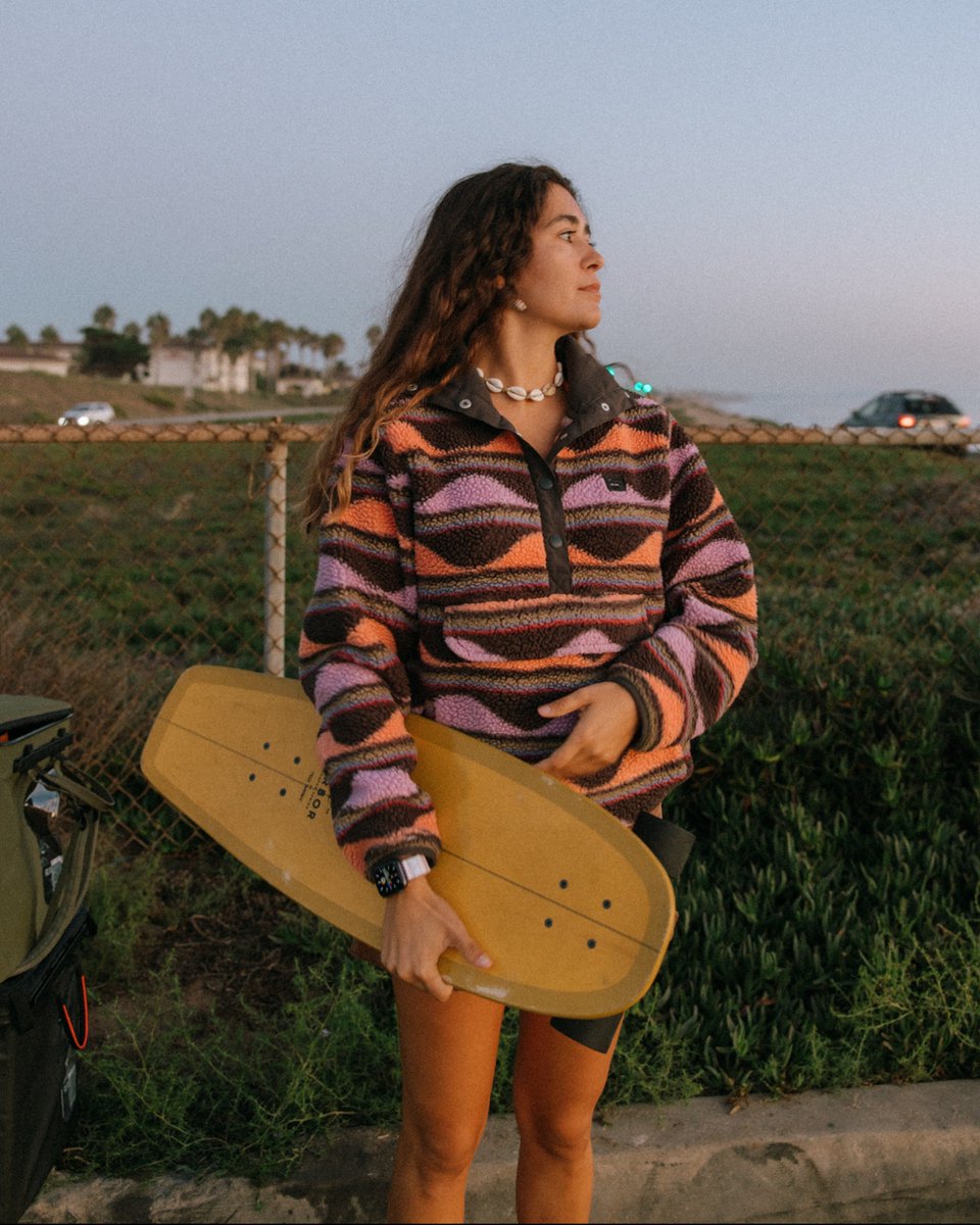 freestyle_watch's tweet photo. Feel the coastal vibes on your #AppleWatch with our Freestyle straps! 🌊🛹 #applewatchstrap #watchstrap #skatelifestyle #skategirl #girlswhoskate #surfskate https://t.co/zVv4n9uK9D https://t.co/BQtooEHudc