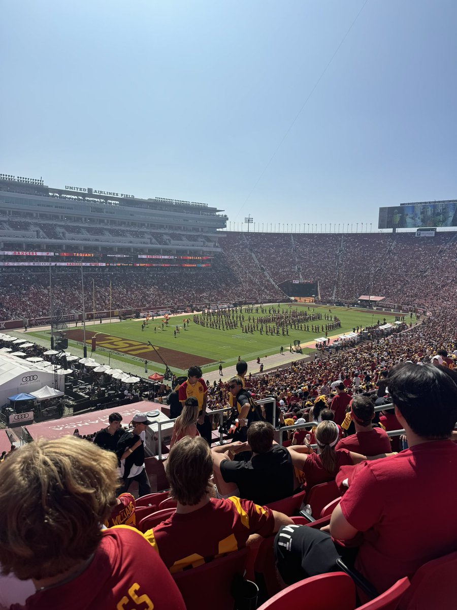 Bryanicolt's tweet photo. Game day https://t.co/g6t71Rctat