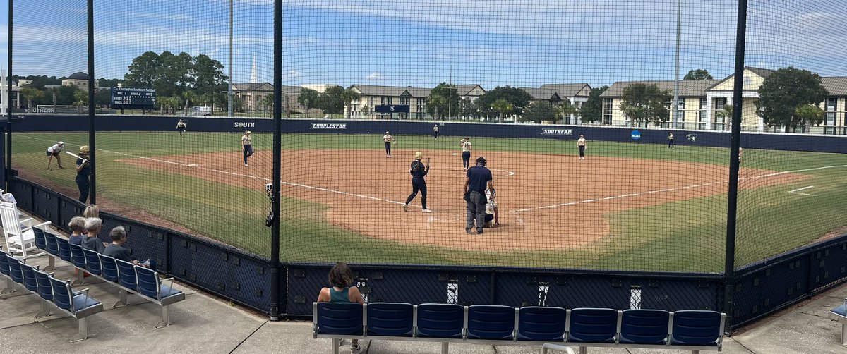 hunterhoffman48's tweet photo. Great time watching @CSUBucsSoftball today!! Got to see my girl @KarleyHand_1 do her thing!!! Go Bucs! @firecrackersmm @thecoachshaun @MusserChristi @AshleyErcolano @CoachStevess