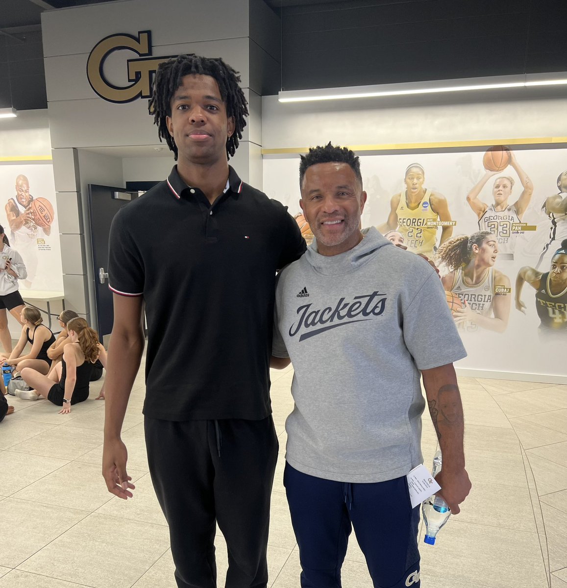 Taj saragba (@tajsara21) on Twitter photo Thank you to Coach Stoudamire and Coach Williams for inviting me to Georgia Tech’s team practice. I really learned a lot.<a href="/PershinWilliams/">Pershin Williams</a> <a href="/Iambiggie503/">Damon Stoudamire</a> Thank you to Coach Stoudamire and Coach Williams for inviting me to Georgia Tech’s team practice. I really learned a lot.<a href="/PershinWilliams/">Pershin Williams</a> <a href="/Iambiggie503/">Damon Stoudamire</a>
