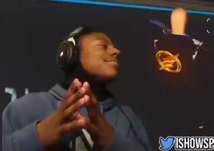 zxn.⠀ more people interacted with that femdom tweet than the one with backshots.

 i know what y'all are.