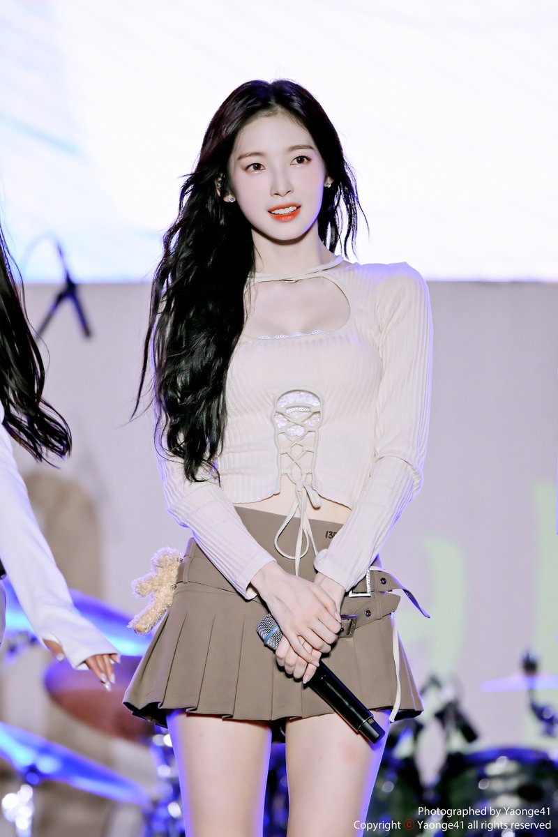 yaonge41's tweet photo. 240928 오마이걸 아린 #ARIN #오마이걸 #OHMYGIRL
@8_OHMYGIRL https://t.co/4SIwcKF9BW