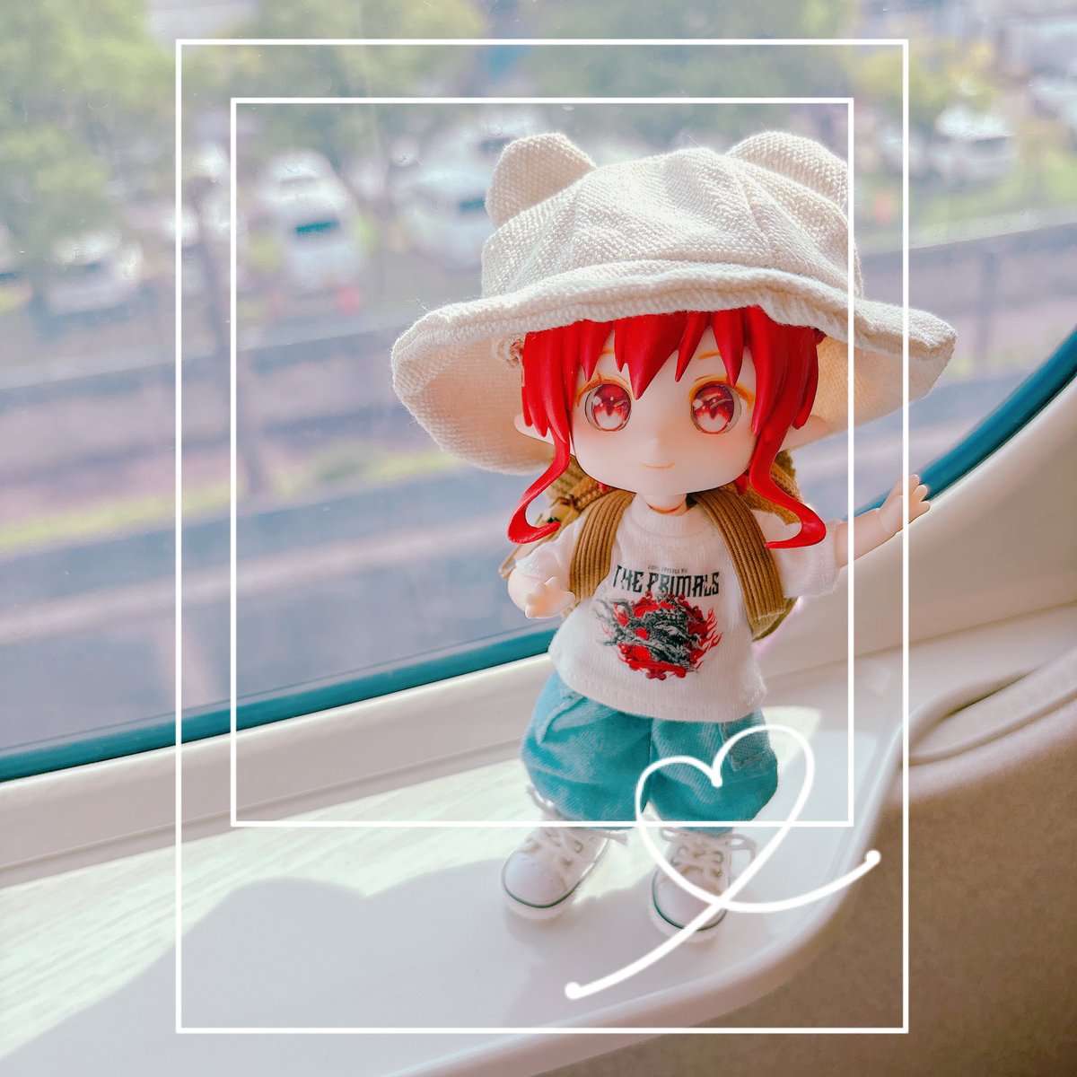 andalicefg's tweet photo. こっちの存在を忘れがちになりますが元気です。最近はおじさんのライブに参加して来ました。どの曲も最高すぎた🎸自機ちゃんをねんどろいどカスタムして作ったので連れて行けて嬉しかったな☺️ https://t.co/LAgc5jmikg