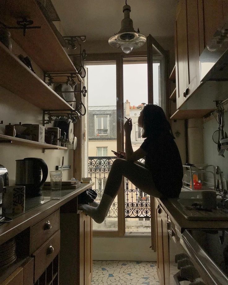 innergirldump's tweet photo. The Art Of Being Alone https://t.co/mAf4c2hjZ8