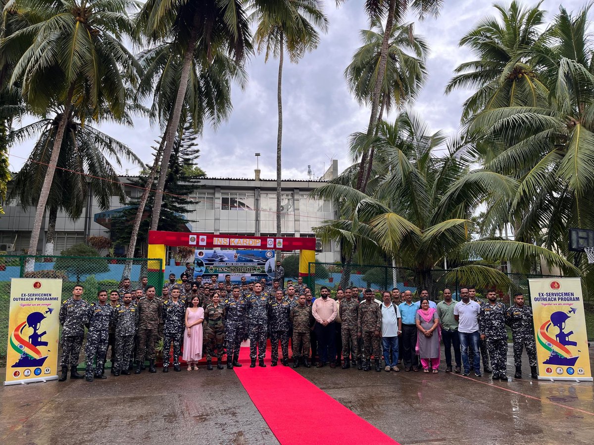 AN_Command's tweet photo. 🎉 Celebrating 51 years of INS Kardip's proud service! The day featured cake cutting and a special “Barakhana” with ship’s company, veterans, and local officials. Here's to unwavering commitment to duty and community! #INSKardip #51YearsOfService #NavyFamily #NationFirst #ANC https://t.co/jwqYiBlvuy