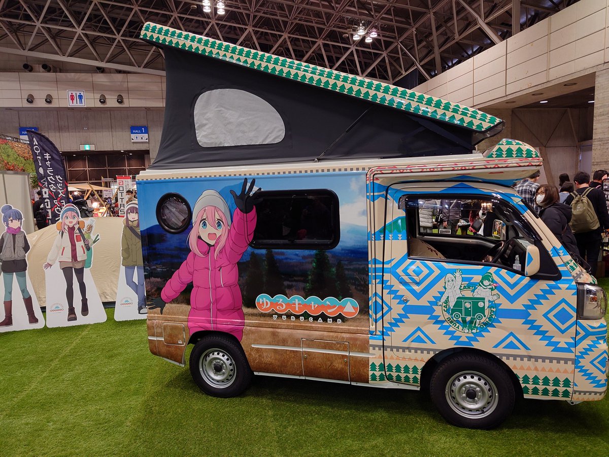 a0380m's tweet photo. 新旧ゆるキャン△ラッピング
キャンピングカー
#ゆるキャンΔ 
#ゆるキャン https://t.co/EvjF4dmCo9