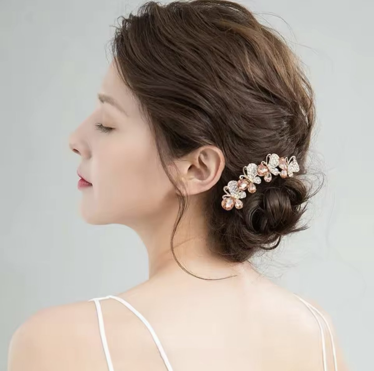annieclass68's tweet photo. Shop👉https://t.co/45VhD20mJl

Crystal butterfly five-tooth hairpin rhinestone plate hairpin

Join us https://t.co/afg6xmYVMU

#hair #hairstyle #hairstylist #beautiful #beauty #fashionstyle #fashionblogger #fashion #fashionmodel #bags #Women #WomensFashion https://t.co/5MPC6uRbvV