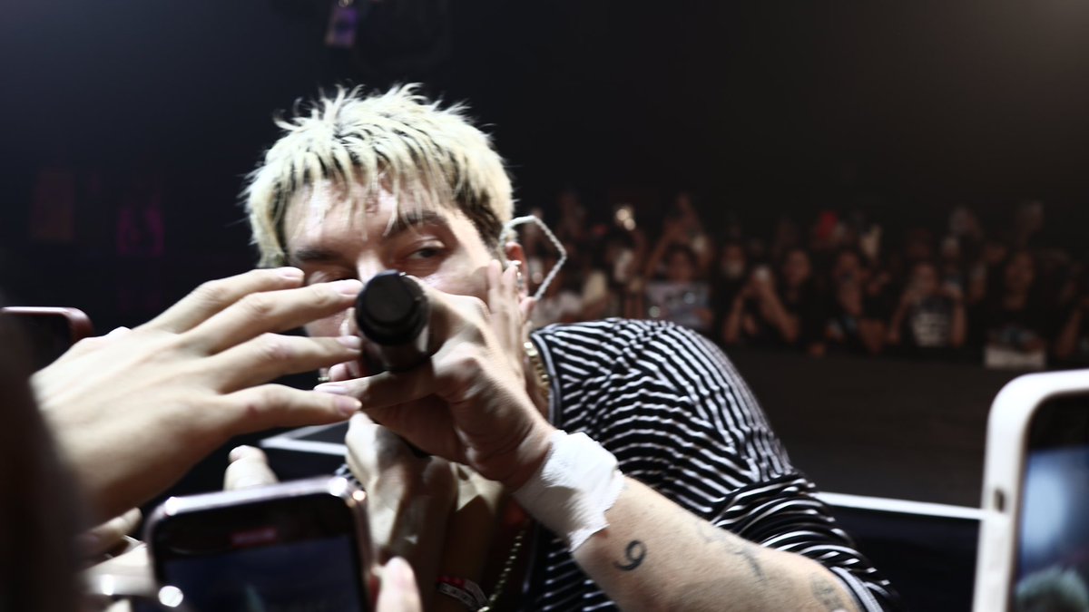 n_toooo's tweet photo. LANY
a beautiful blur: the world tour
ZEPP NAMBA https://t.co/6GTl5vnp5X