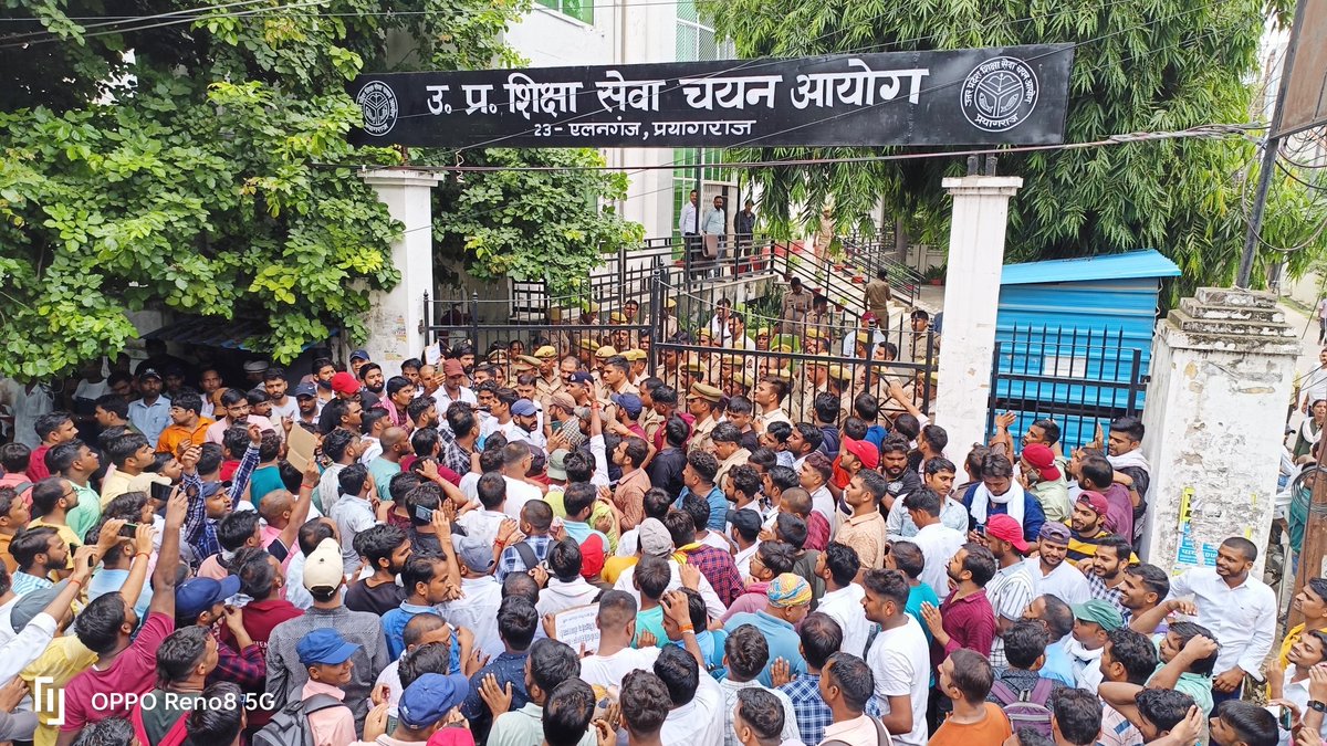 वीर आराम नही, अभ्यास करते हैं। 
एक नहीं सौ बार, प्रयास करते हैं॥
#UP_मांगें_शिक्षक_भर्ती  <a href="/97k_up_prt/">97k शिक्षकभर्ती(आपकी अपनी आवाज)</a>
#UP_WANT_TEACHER_VACANCY 
#RELEASE_UPPRT
#RELEASE_UPPRT
#RELEASE_UPPRT
<a href="/97k_up_prt/">97k शिक्षकभर्ती(आपकी अपनी आवाज)</a>