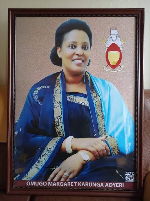 AlansMwesigwa's tweet photo. Happy birthday queen of @Bunyoro_Kitara Omugo Margret Karunga. May you live to blow a thousand candles, thanks for guiding our mothers and sisters, thanks for taking good care of our King Dr Solomon Gafabusa Iguru 1. @mildredtuhaise @AkramAmooti21 
#Plannedjouranalist https://t.co/ITGa2Y10Db