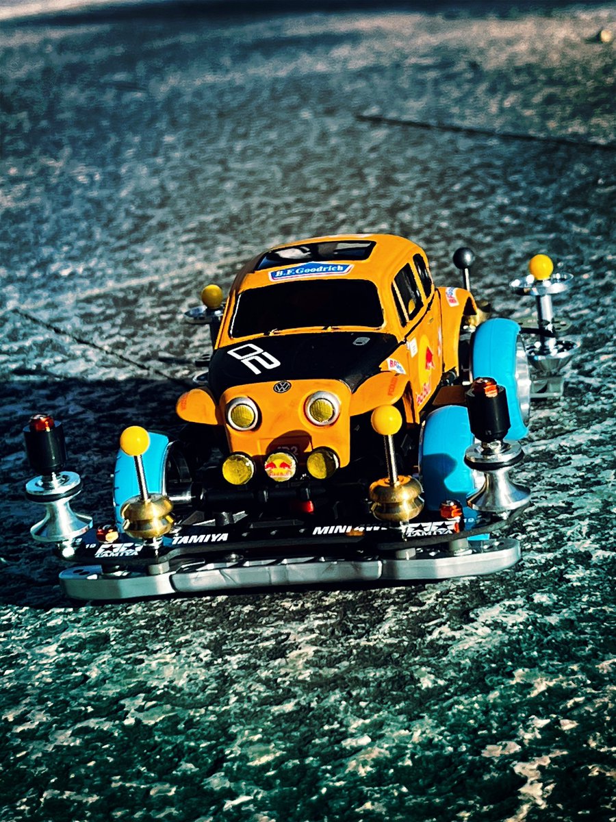 kajitaisamu's tweet photo. #ミニ四駆 #ワイルドミニ四駆 #トラッキンミニ四駆
『Monster Beetle 1303s GRS』
コンデレ用に撮影したけど、ボツになるかも写真集第2段‼️😁渋カッコいい編。
#monsterbeetle #モンスタービートルjr #mini4wd #tamiya #タミヤ #撮り四駆 https://t.co/T3uPbFizUY