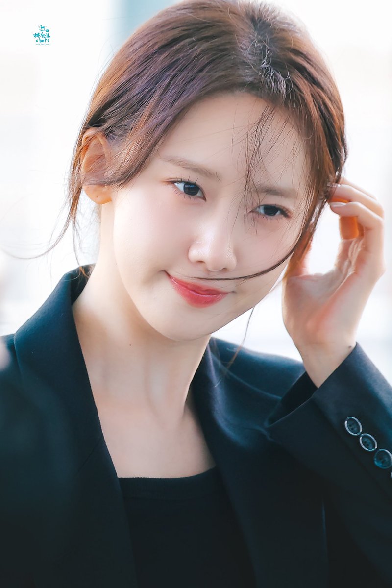 limyoonabar's tweet image. 240927 인천출국

#YOONAxValentinoSS25 #ValentinoSS25 
@MaisonValentino
 #LimYoonA #YoonA
#임윤아 #윤아  #ParisFashionWeek