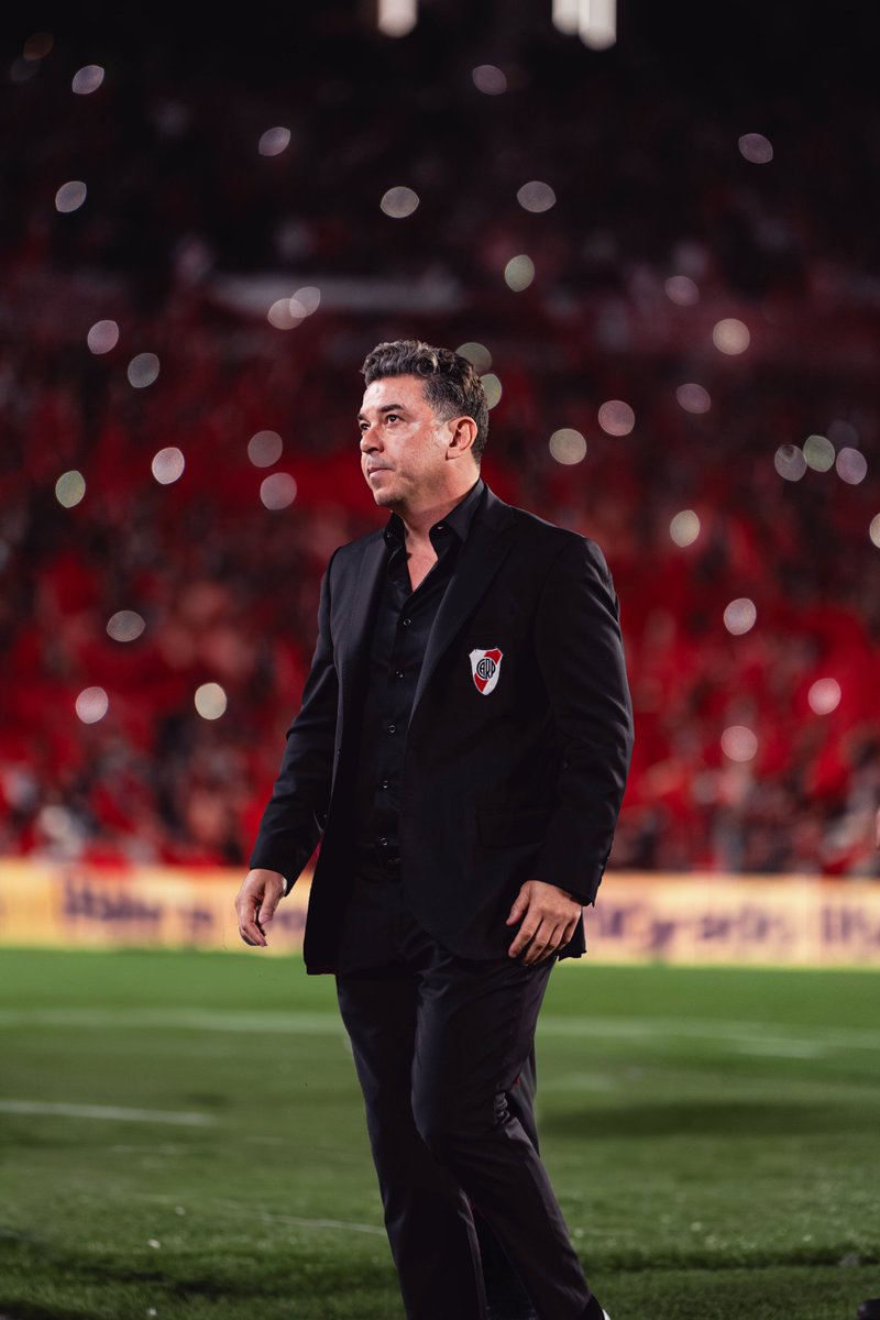 2 meses de este chad:

✔️Nos metió entre los 4 mejores del continente 
✔️ Dejó a boca sin DT

tranki