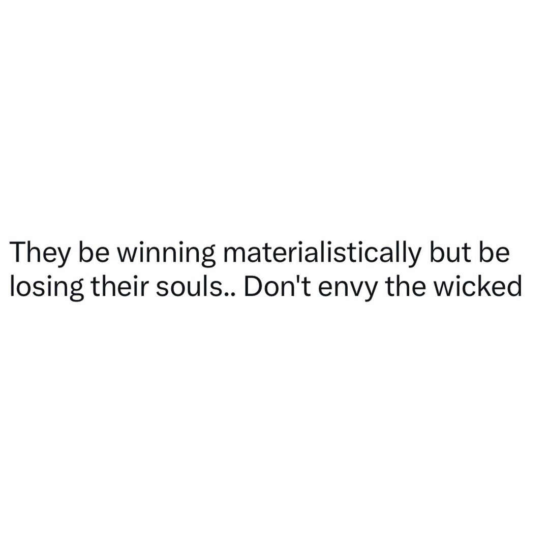 WakeupPeopIe's tweet photo. Material wealth can't fill a hollow heart. Stay true! https://t.co/KHO6Zfhq6J