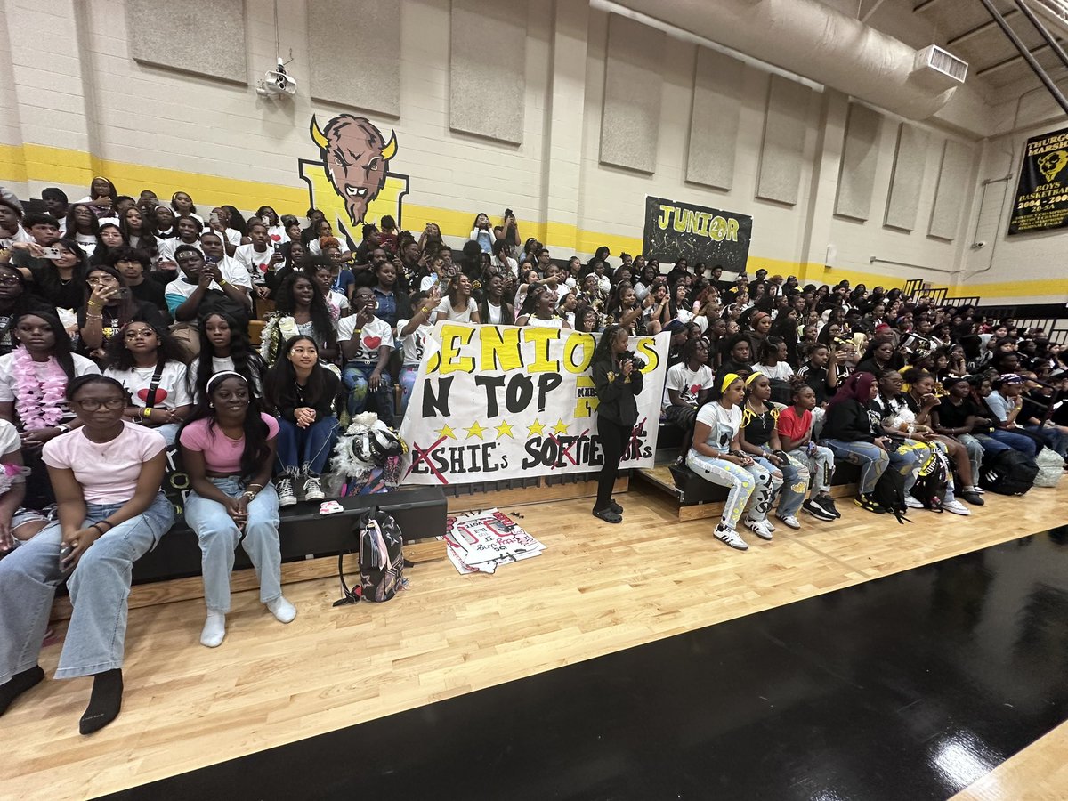 Marshall High School tweet media