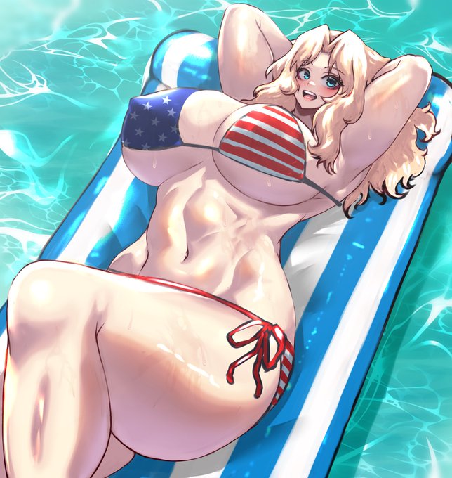 おケイさんのアメリカンビキニ姿はこんなんなんぼあってもいいですからね。 