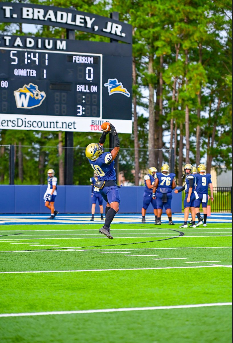 JayT3_'s tweet photo. Bigger than FOOTBALL https://t.co/Q2mSq8nafk