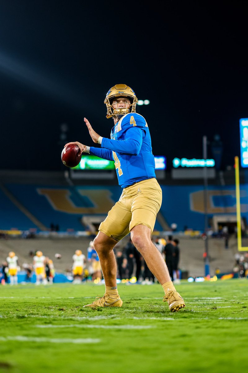 IT’S TIME FOR BRUINS FOOTBALL!!

#GoBruins