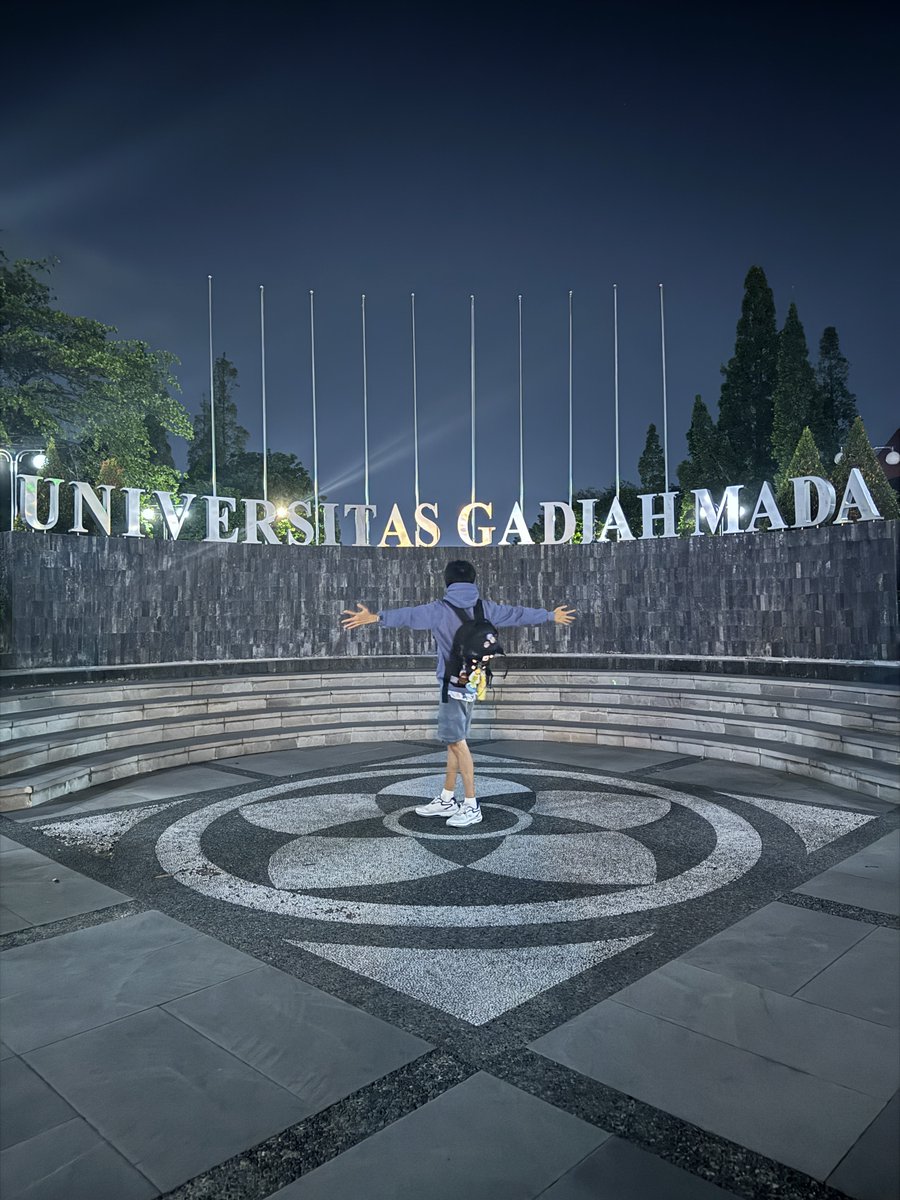 skipberat's tweet image. 2025 🤲