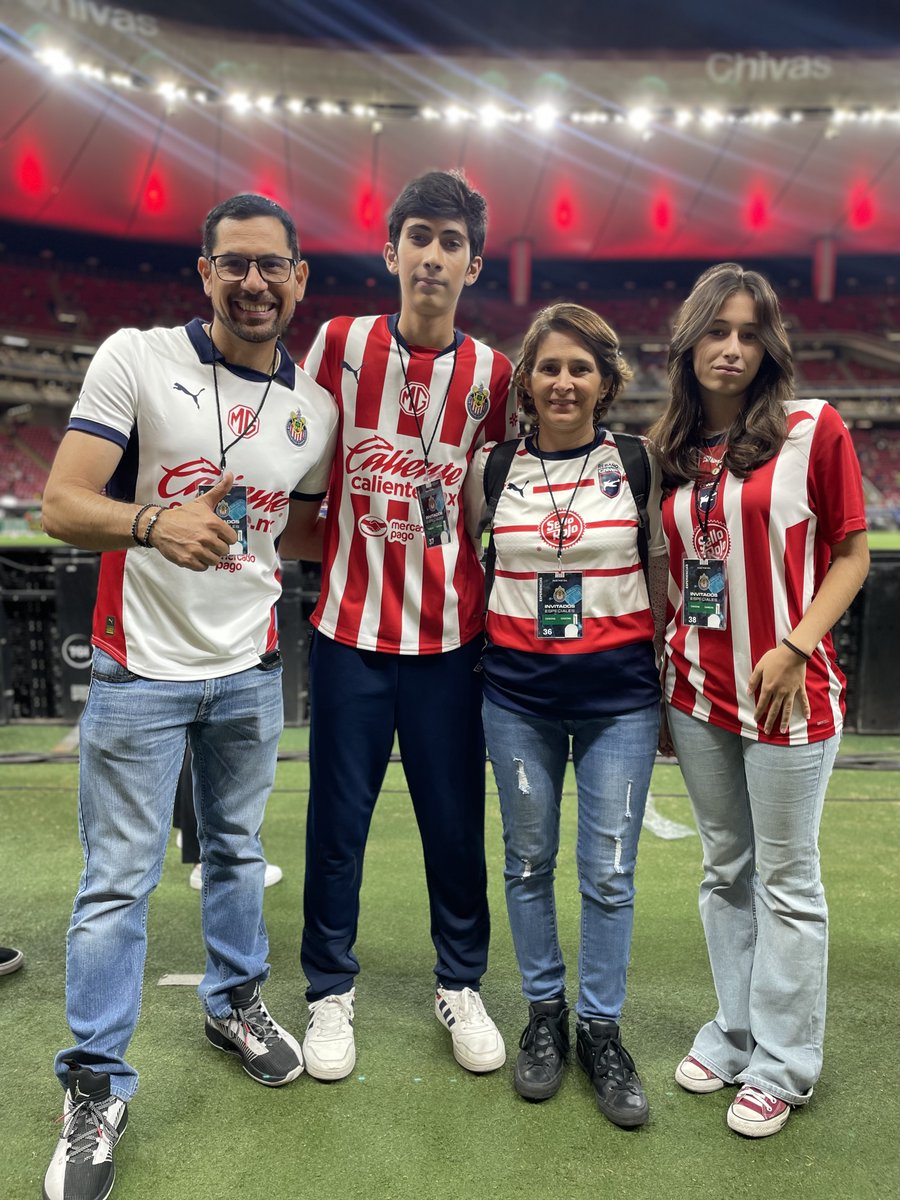 CHIVAS tweet media