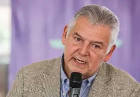 Eclides3's tweet photo. Jaime Alberto Cabal presidente de FENALCO ataca al Presidente Petro con vehemencia.
Jaimito,se le olvida que usted fue Ministro de Comercio del peor presidente de Colombia, Andrés Pastrana?
Se le olvida que en su época fue catalogado como uno de los peores ministros?
Qué memoria! https://t.co/J4mCO6dppC