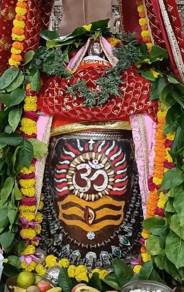 जय श्री महाकालेश्वर ज्योतिर्लिंग भस्म आरती श्रृंगार दर्शन आज 29 सितंबर 2024 रविवार* <a href="/AmitShah/">Amit Shah</a> <a href="/narendramodi/">Narendra Modi</a> <a href="/DrMohanYadav51/">Dr Mohan Yadav</a> <a href="/ABVPVoice/">ABVP</a> <a href="/BansuriSwaraj/">Bansuri Swaraj</a> <a href="/ABVPVoice/">ABVP</a> <a href="/BharatBjp11/">Bharat Singh Kushwah</a> <a href="/navneetravirana/">Navnit Ravi Rana</a> <a href="/OmPrakashYadavB/">Om Prakash Yadav</a> <a href="/R9Bhau/">Narendra Modi Pariwar</a> <a href="/REAL___HINDUVT/">सत्य सनातन 'मोदी का परिवार'</a> @