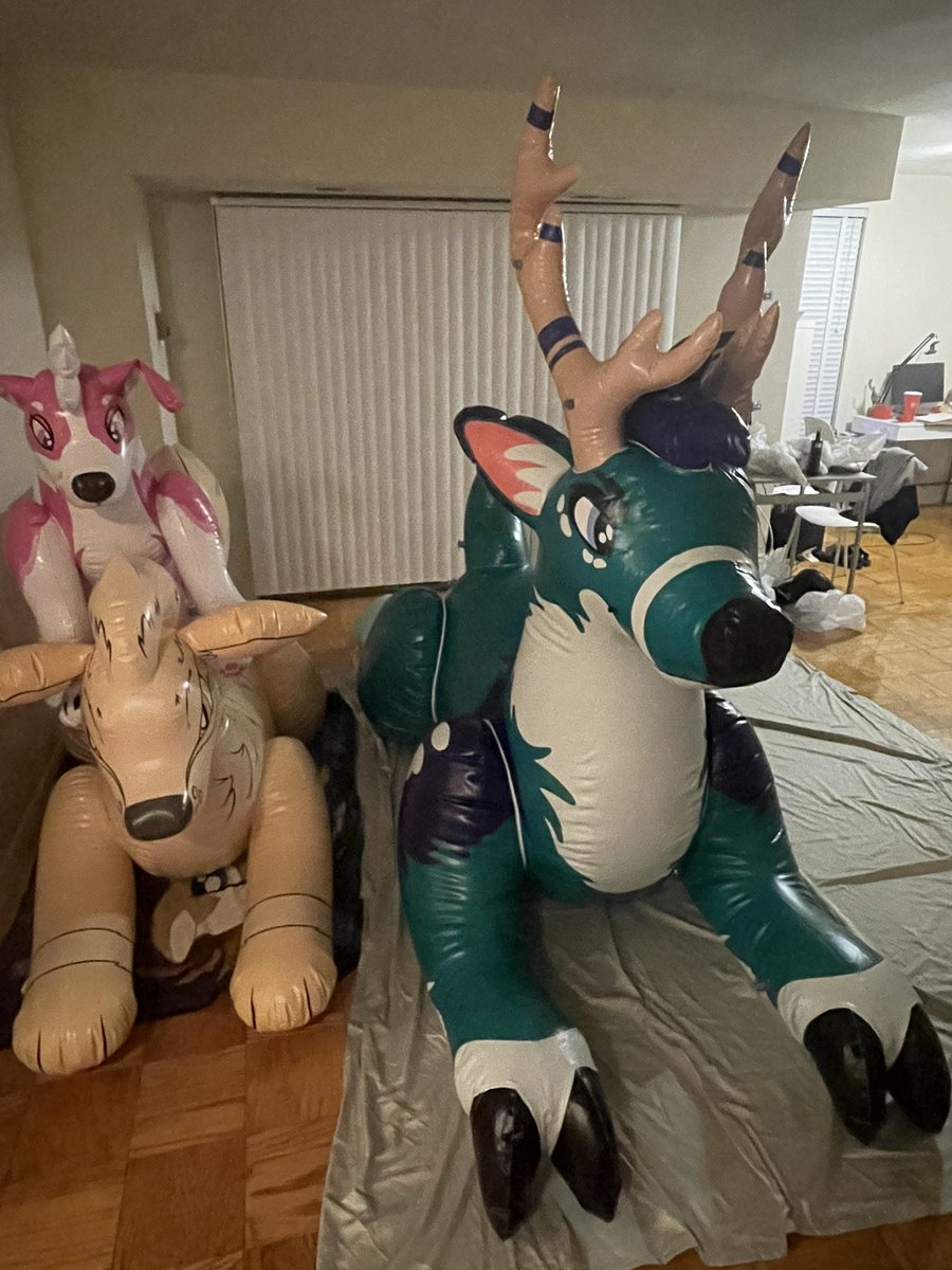 Finally got my proto of myself from WNS. So happy that he arrived; he looks great! Excited that he will be among other designs for the public run in the near future!