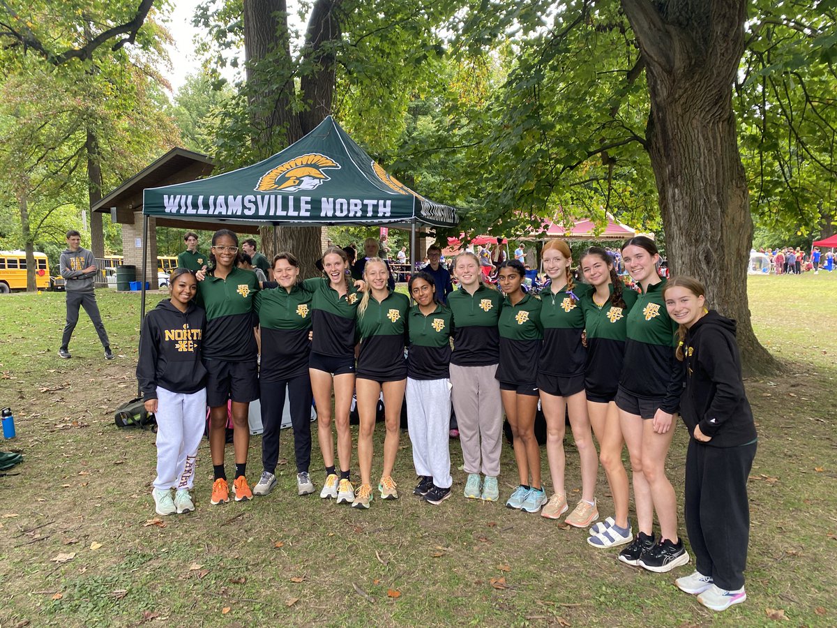 WNXCTF's tweet image. So many highlights so little time! Girls team takes 15th outta 134 full teams, Melia was 4th outta 1562 runners, Kylie 26th tons of prs! Crushed it! Starting to hate Twitter/x because I don’t have enough characters or picture to highlight everyone